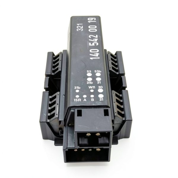 Generic Plug-In Relay for Automotive Replacement-5